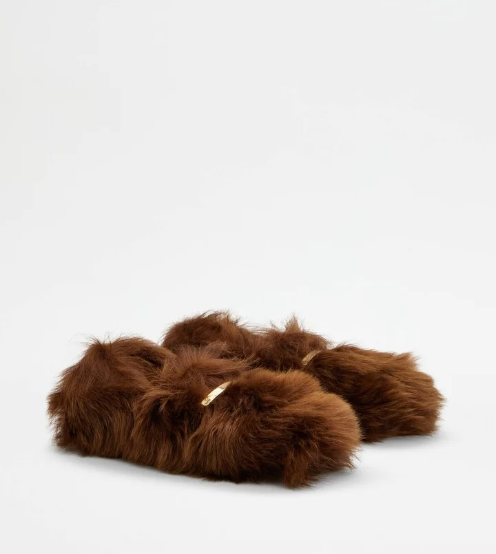 Gommino Driving Shoes in Fur - Image 2