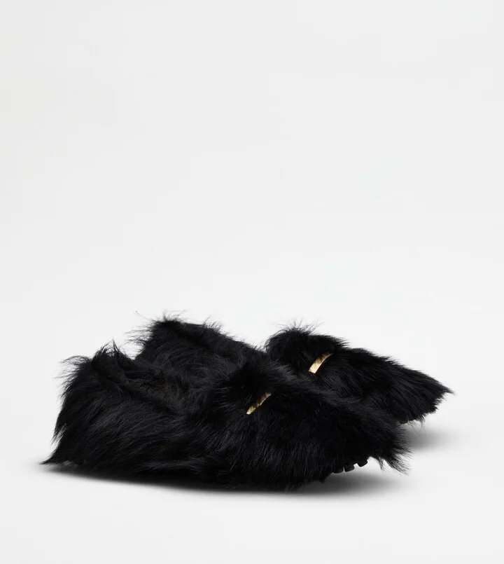 Gommino Driving Shoes in Fur - Image 2