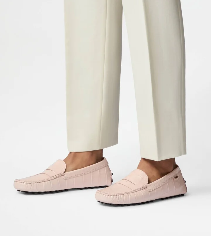Gommino Driving Shoes in Leather - Image 8