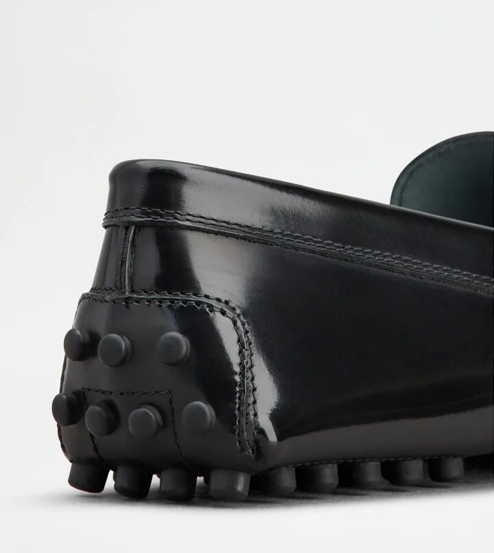 Gommino Driving Shoes in Leather - Image 6