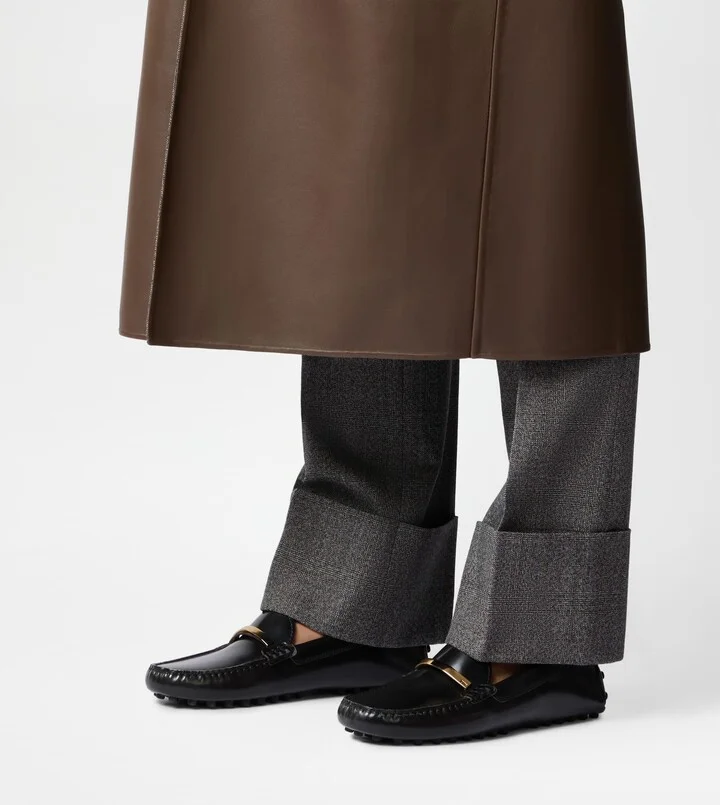 Gommino Driving Shoes in Leather - Image 8