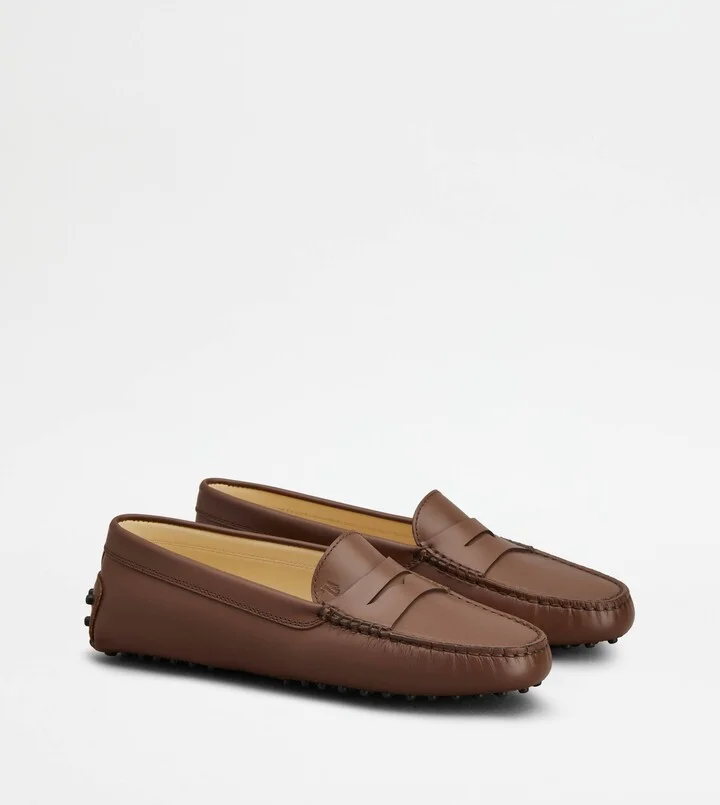 Gommino Driving Shoes in Leather - Image 2