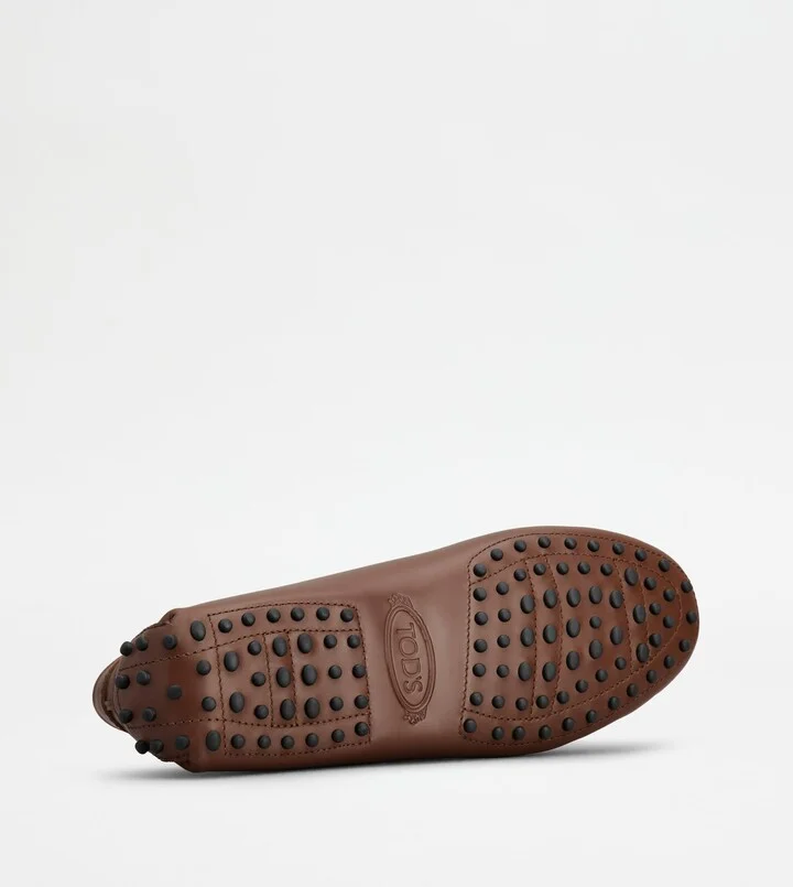 Gommino Driving Shoes in Leather - Image 4