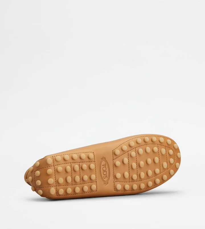 Gommino Driving Shoes in Leather - Image 4