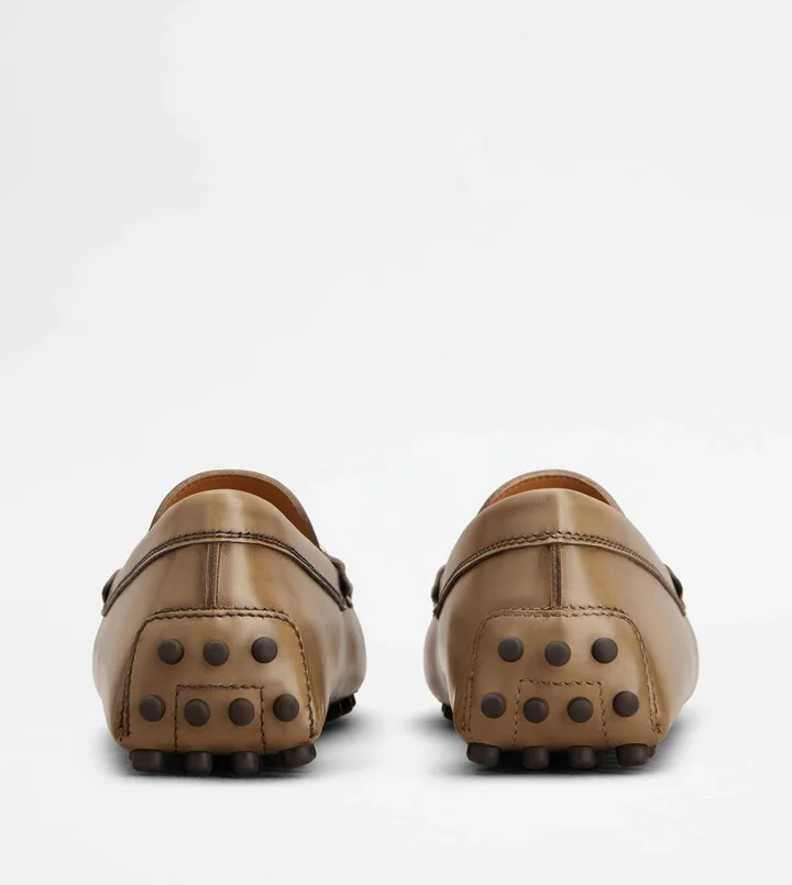 Gommino Driving Shoes in Leather - Image 2