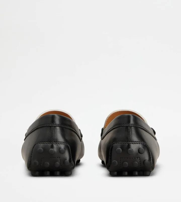 Gommino Driving Shoes in Leather - Image 3
