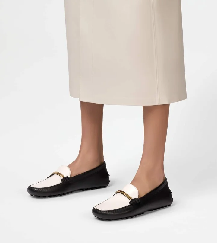 Gommino Driving Shoes in Leather - Image 8