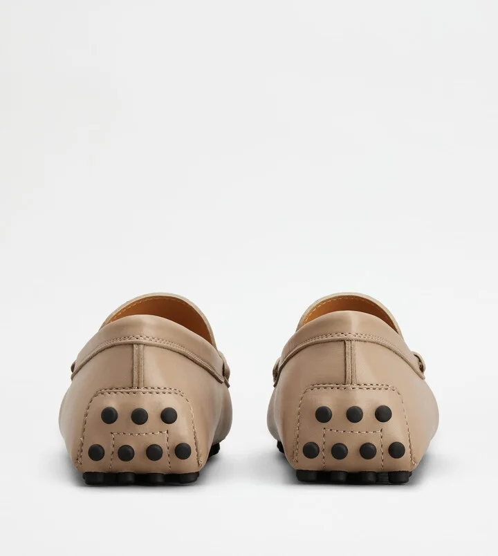 Gommino Driving Shoes in Leather - Image 3