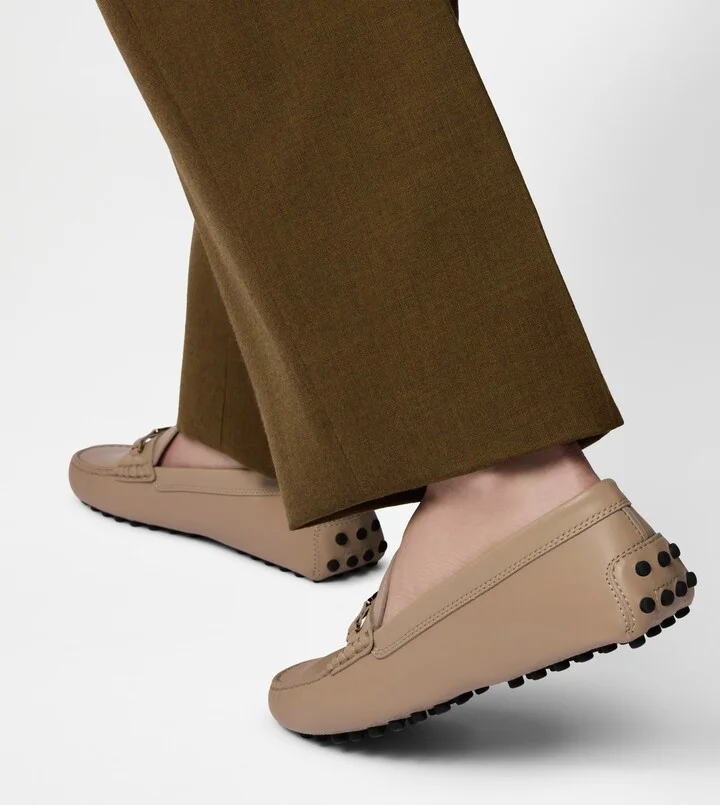 Gommino Driving Shoes in Leather - Image 7