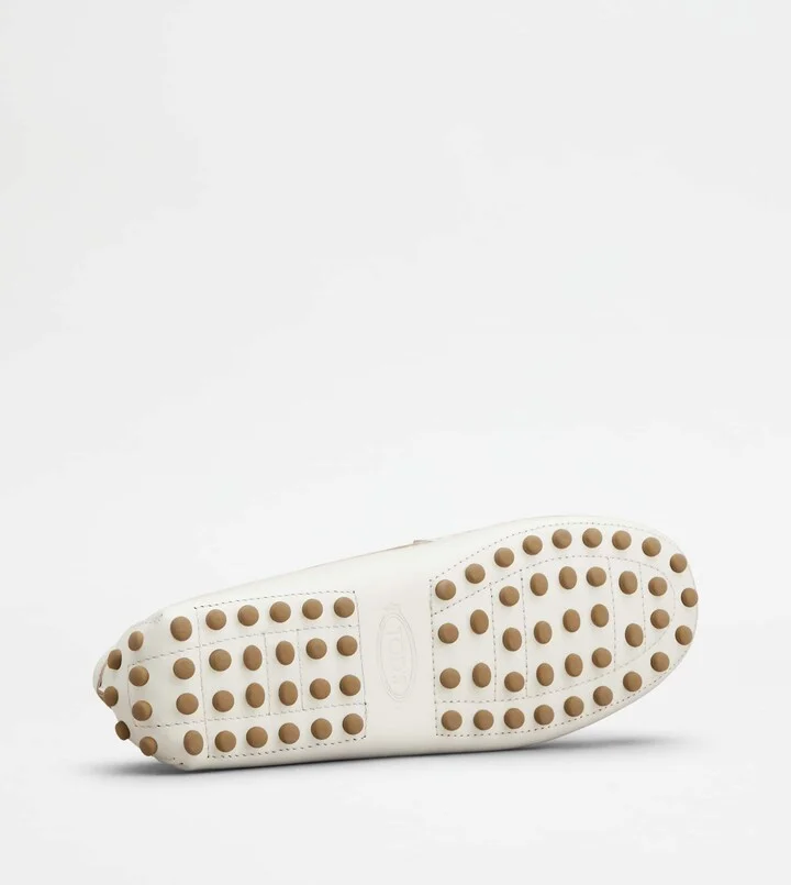 Gommino Driving Shoes in Leather - Image 4