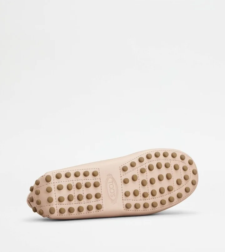 Gommino Driving Shoes in Leather - Image 6