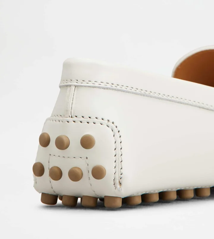 Gommino Driving Shoes in Leather - Image 7