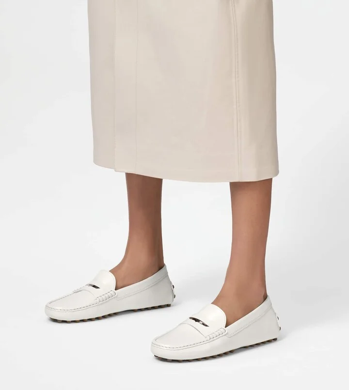 Gommino Driving Shoes in Leather - Image 8