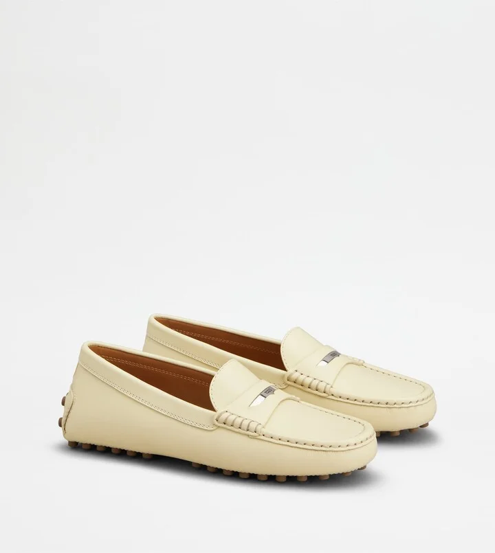 Gommino Driving Shoes in Leather - Image 2