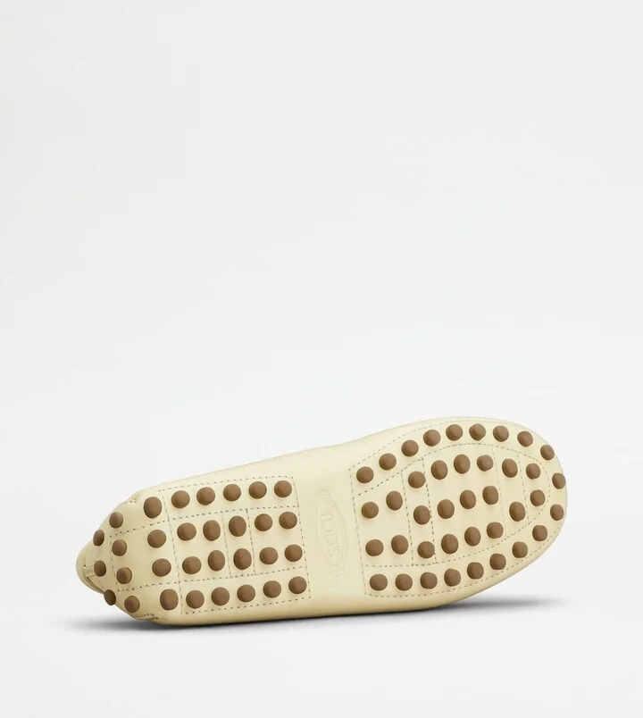 Gommino Driving Shoes in Leather - Image 4