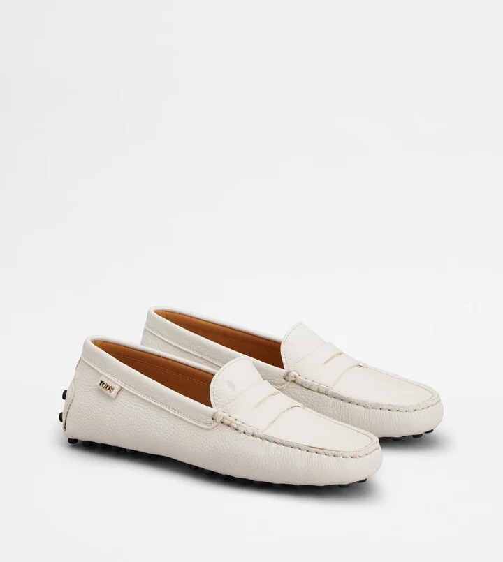 Gommino Driving Shoes in Leather - Image 2