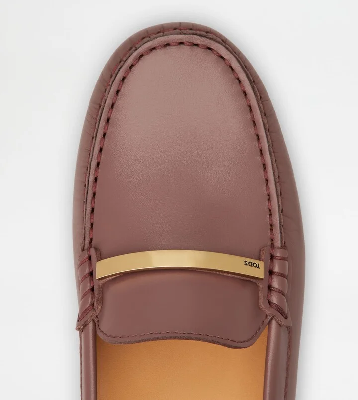 Gommino Driving Shoes in Leather - Image 5