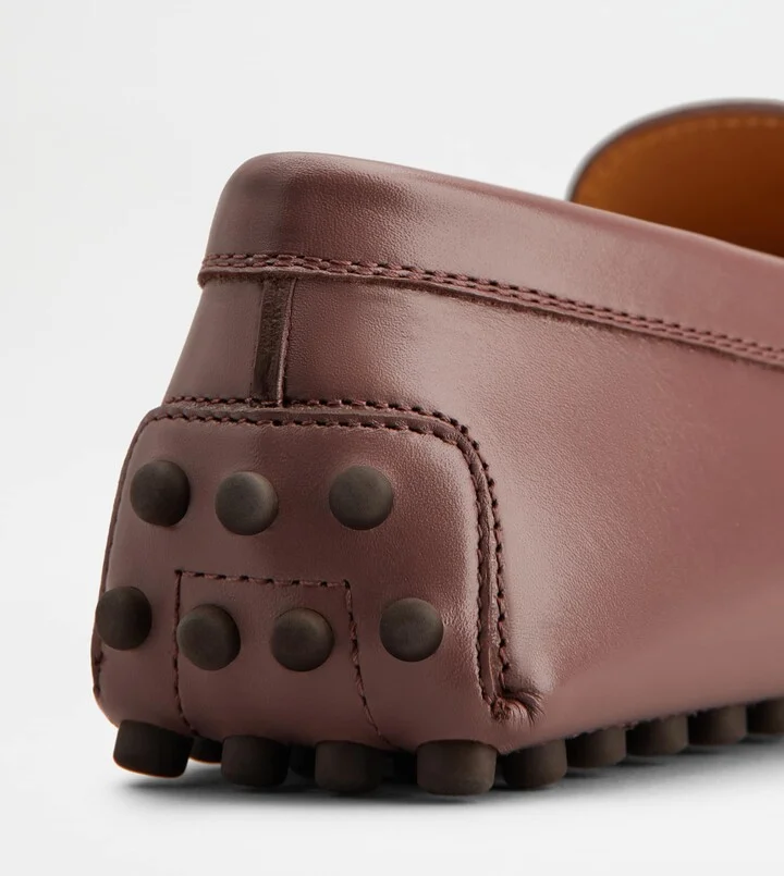 Gommino Driving Shoes in Leather - Image 6