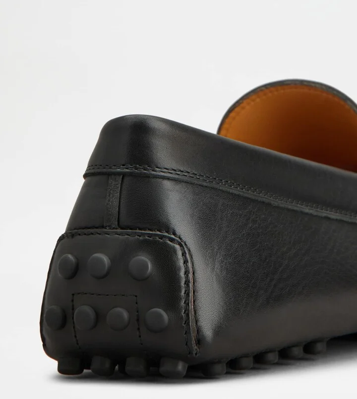 Gommino Driving Shoes in Leather - Image 5