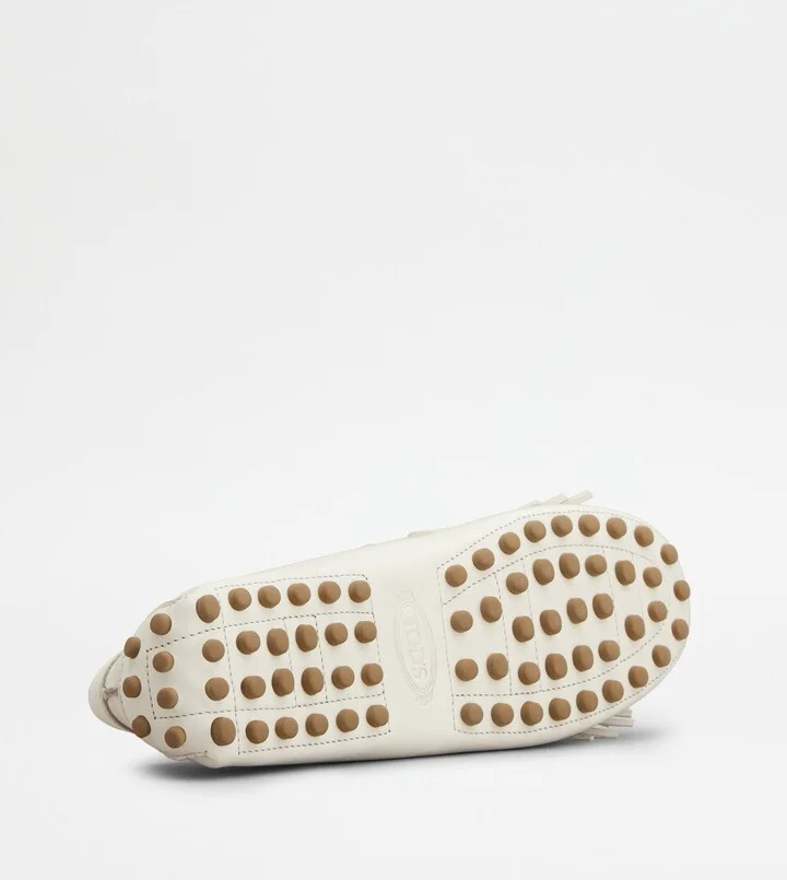 Gommino Driving Shoes in Leather - Image 4