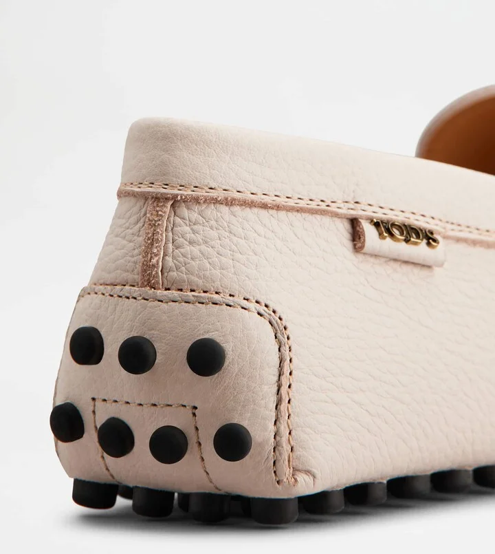 Gommino Driving Shoes in Leather - Image 5