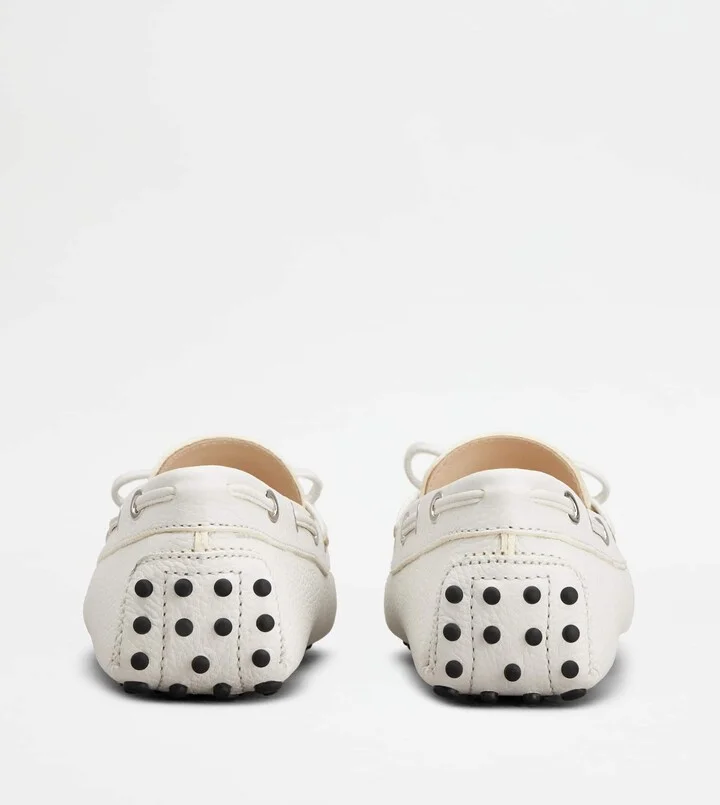 Gommino Driving Shoes in Leather - Image 3