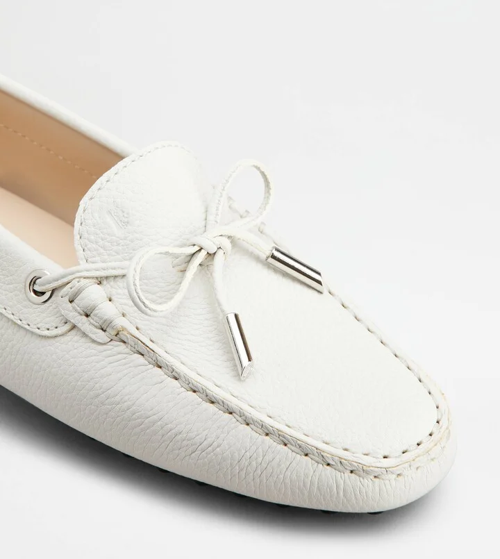 Gommino Driving Shoes in Leather - Image 6