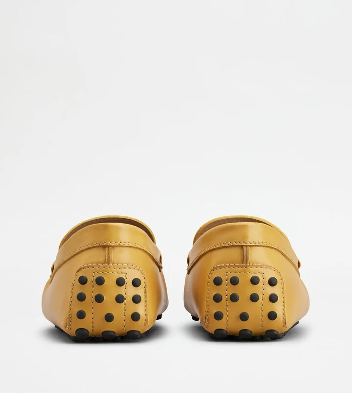 Gommino Driving Shoes in Leather - Image 3