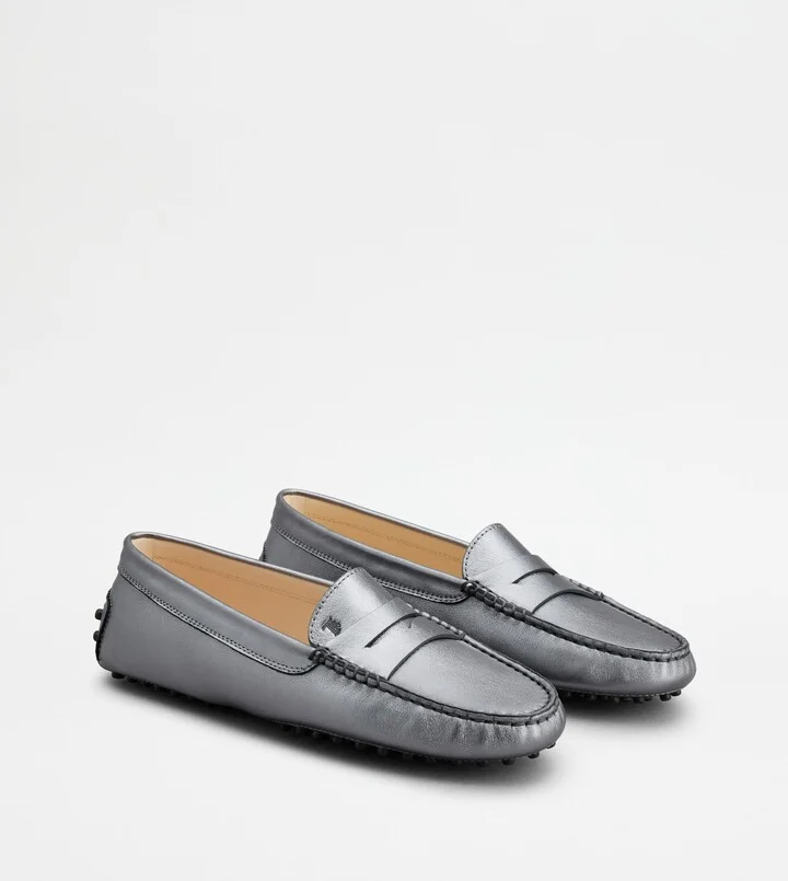 Gommino Driving Shoes in Leather - Image 2