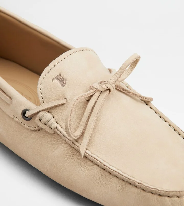 Gommino Driving Shoes in Nubuck - Image 6