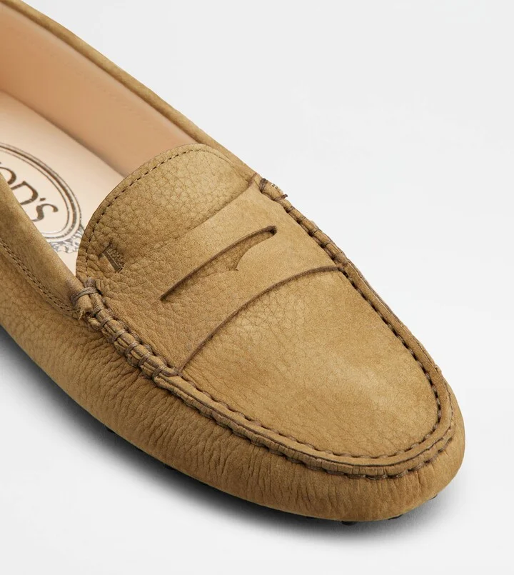 Gommino Driving Shoes in Nubuck - Image 6