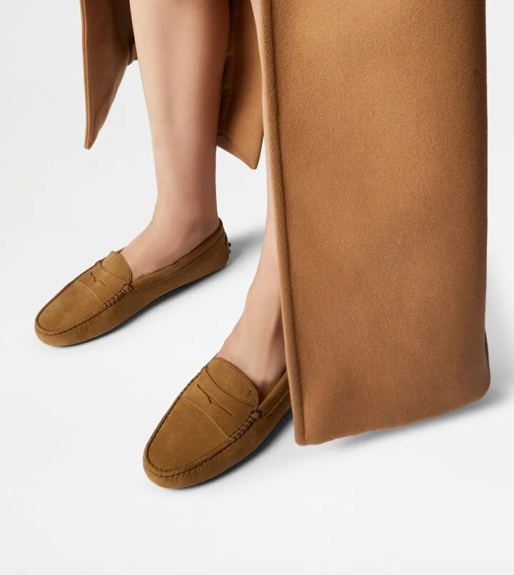 Gommino Driving Shoes in Nubuck - Image 7