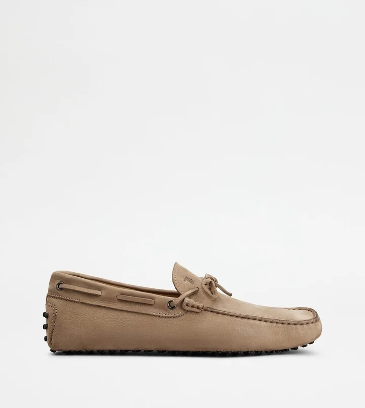 Gommino Driving Shoes in Nubuck