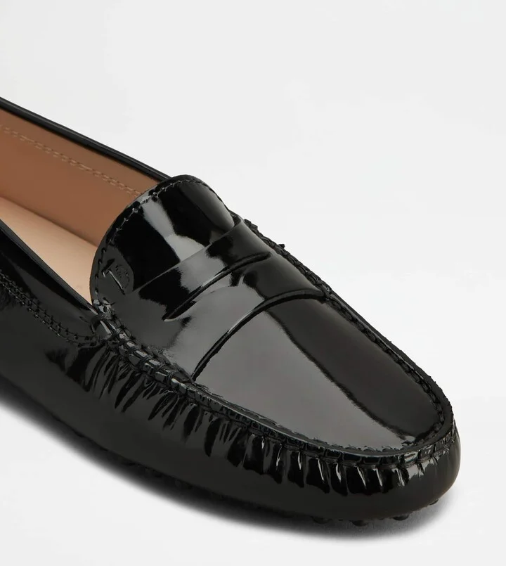 Gommino Driving Shoes in Patent Leather - Image 6