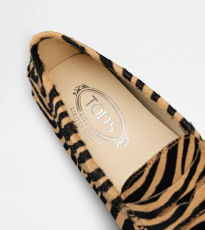 Gommino Driving Shoes in Pony Effect Leather - Image 6