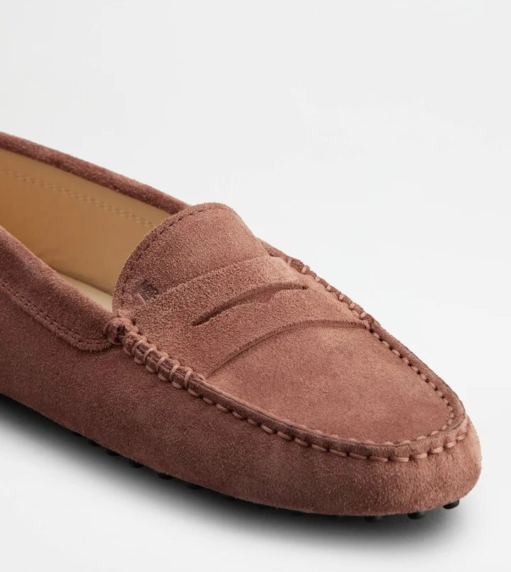Gommino Driving Shoes in Suede - Image 6