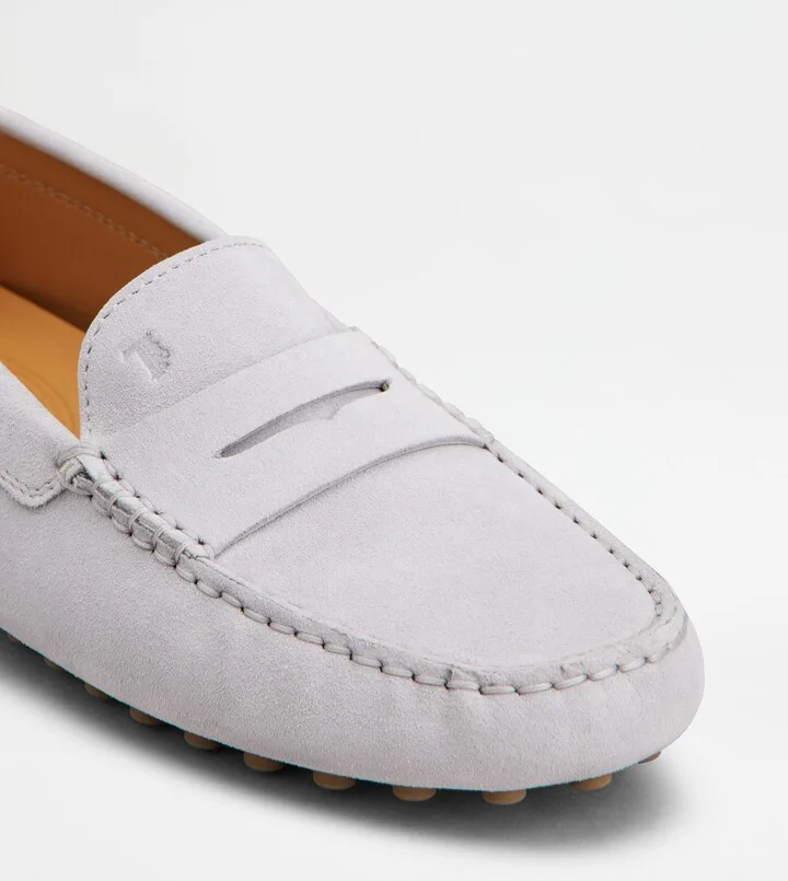 Gommino Driving Shoes in Suede - Image 6