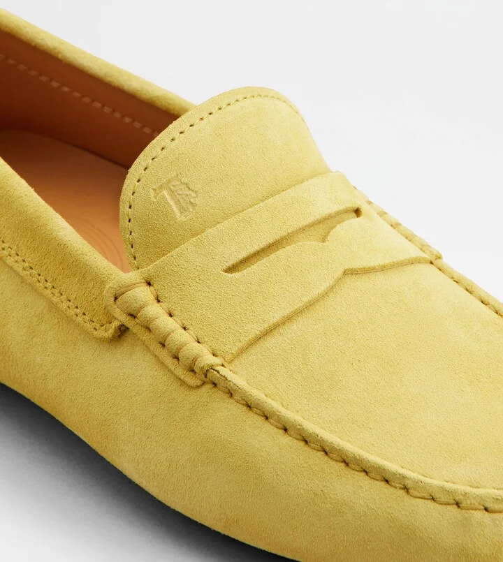 Gommino Driving Shoes in Suede - Image 6