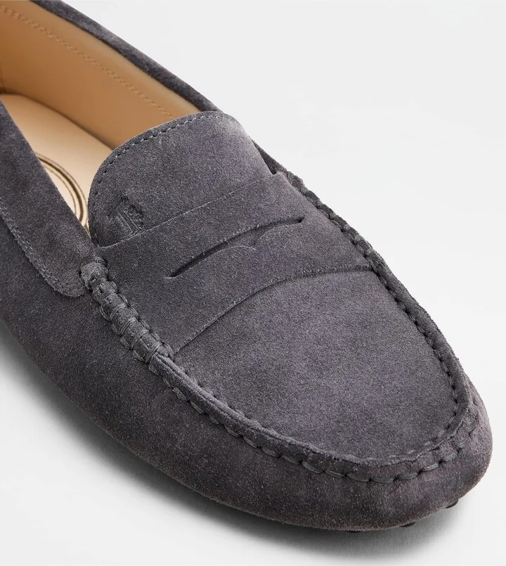 Gommino Driving Shoes in Suede - Image 7