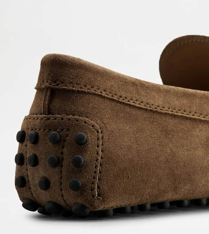 Gommino Driving Shoes in Suede - Image 6