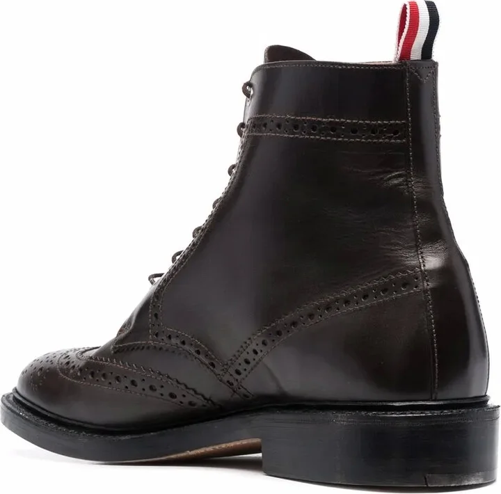 Goodyear-sole Wingtip ankle boots - Image 3