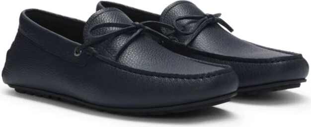 Grained-leather moccasins with driver sole