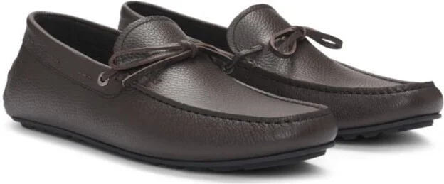 Grained-leather moccasins with driver sole