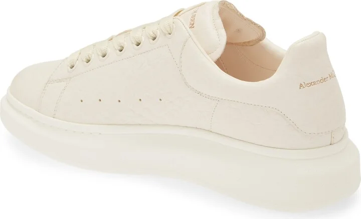 Grainy Leather Oversize Sneaker - Image 2