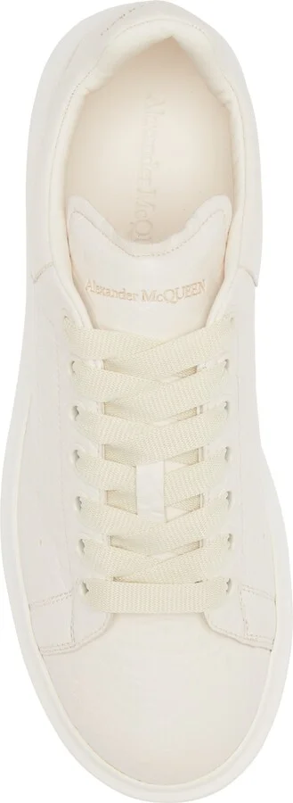Grainy Leather Oversize Sneaker - Image 5