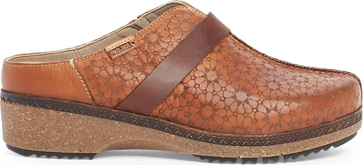Granada Floral Embossed Clog - Image 3