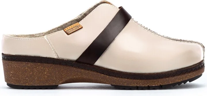 Granada Water Repellent Clog - Image 3
