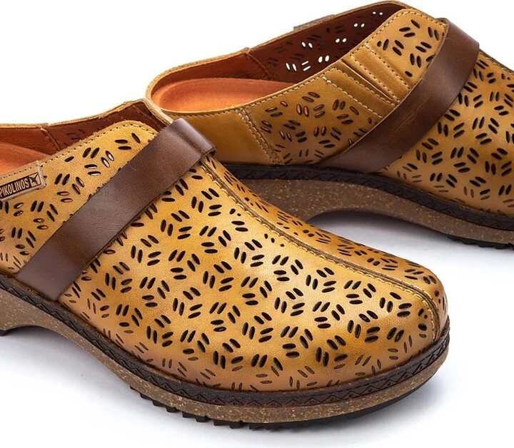 Granada Wow Perforated Clog - Image 8