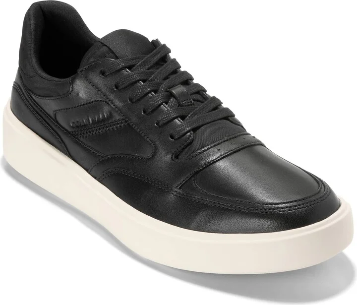 BLACK / IVORY