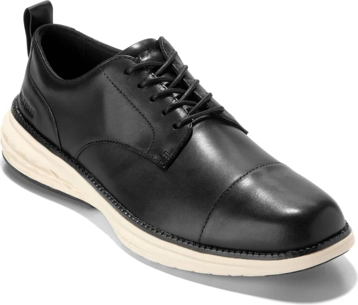 BLACK / IVORY